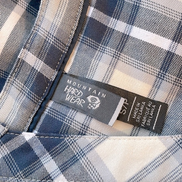 Mountain Hardware Women’s Blue, Gray, White Plaid Long Sleeve Shirt. Size Small. - Picture 10 of 13